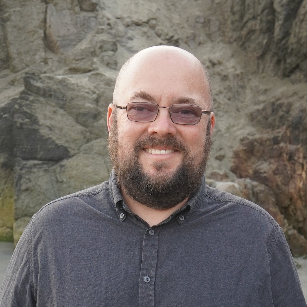 Headshot Eric Dingler